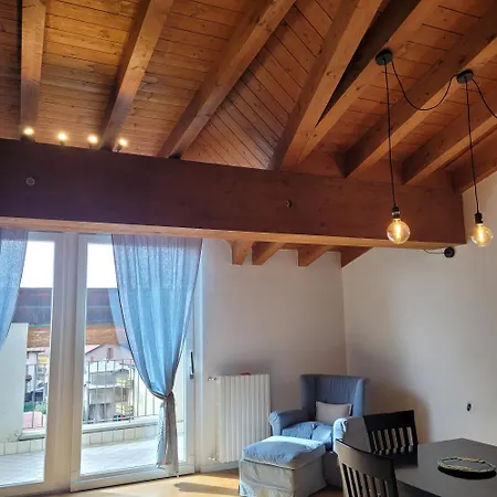 Carlotta Mountain Iseo Hospitality Lejlighed Bossico